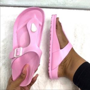 Brand New Foam Style Thong Sandals In Pink Size  6.5